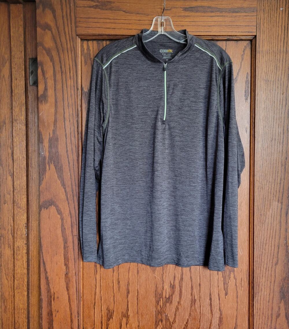 Core 365 Long Sleeve Activewear Shirt Mens Medium VNeck Reflective Stripe Gray